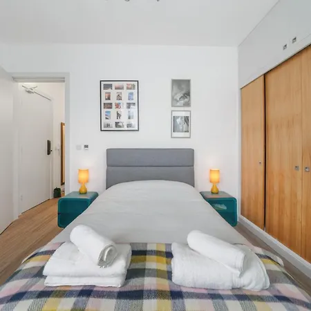 Ickburgh Road Guesthouse Londra Esterno foto