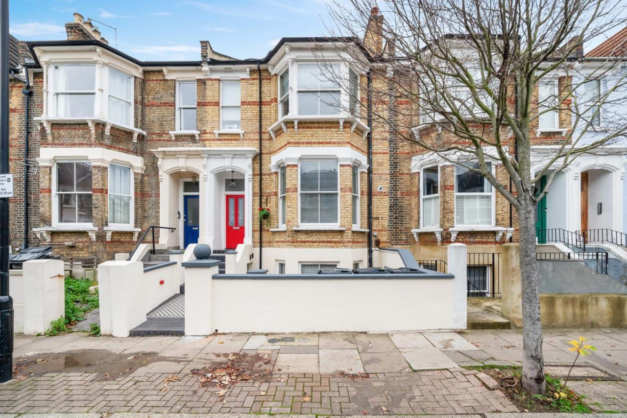 Ickburgh Road * Londra